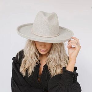 Gigi Pip CARA LOREN PENCIL BRIM FEDORA HAT, size 59 with adjustable band